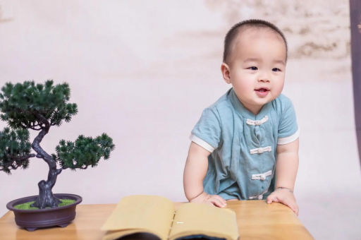 柳州孕妇显怀是几个月